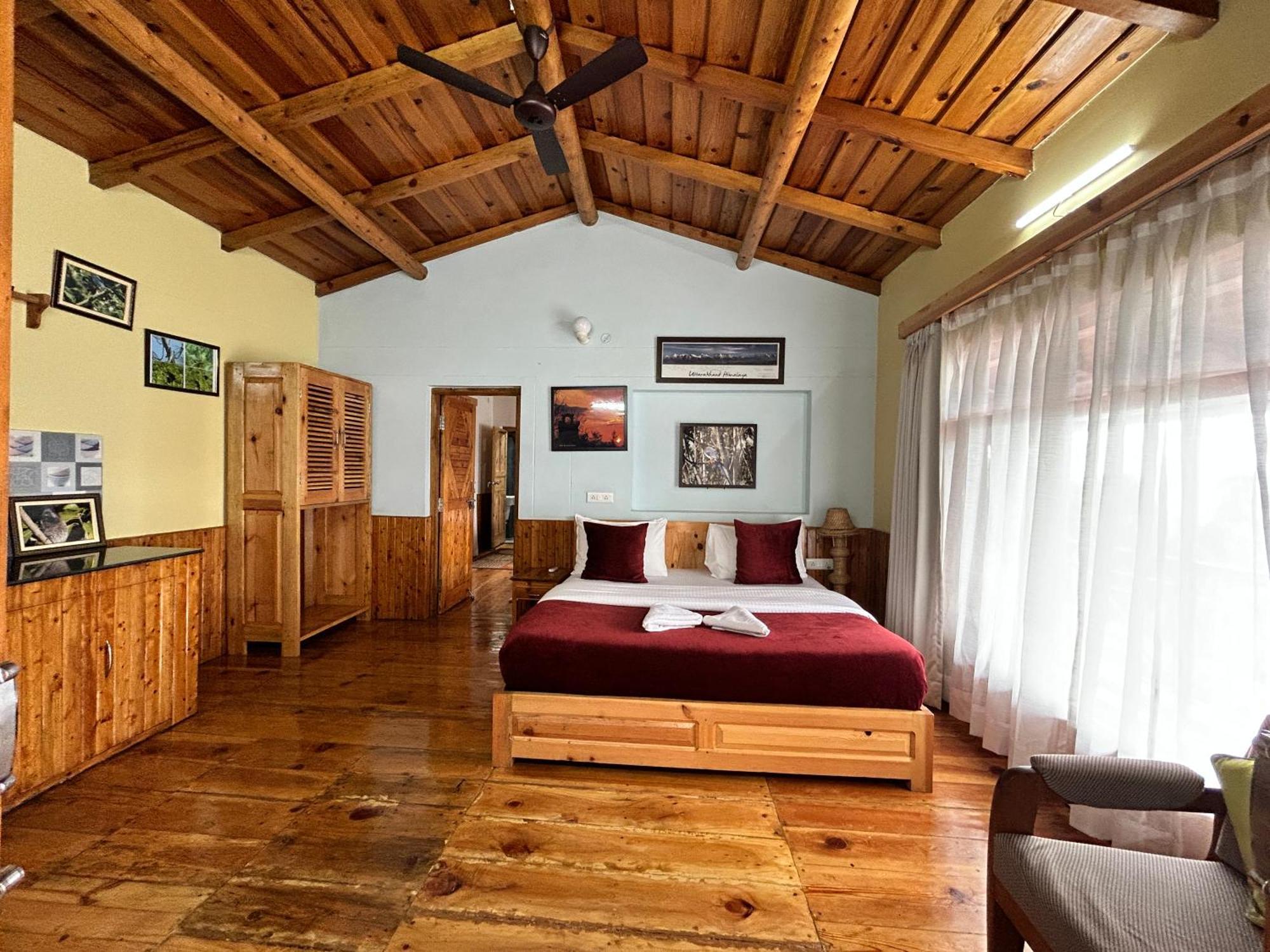 Kasar Himalaya Holiday Resort, Binsar Rd Алмора Екстер'єр фото