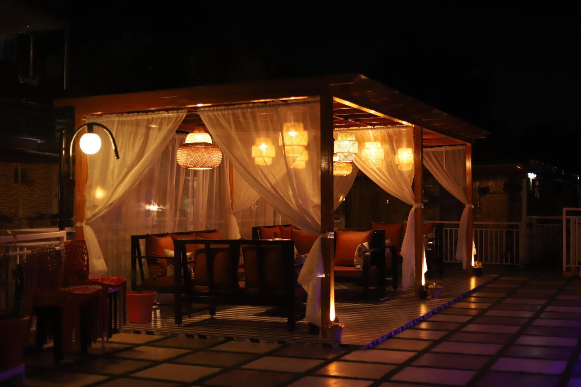 Kasar Himalaya Holiday Resort, Binsar Rd Алмора Екстер'єр фото