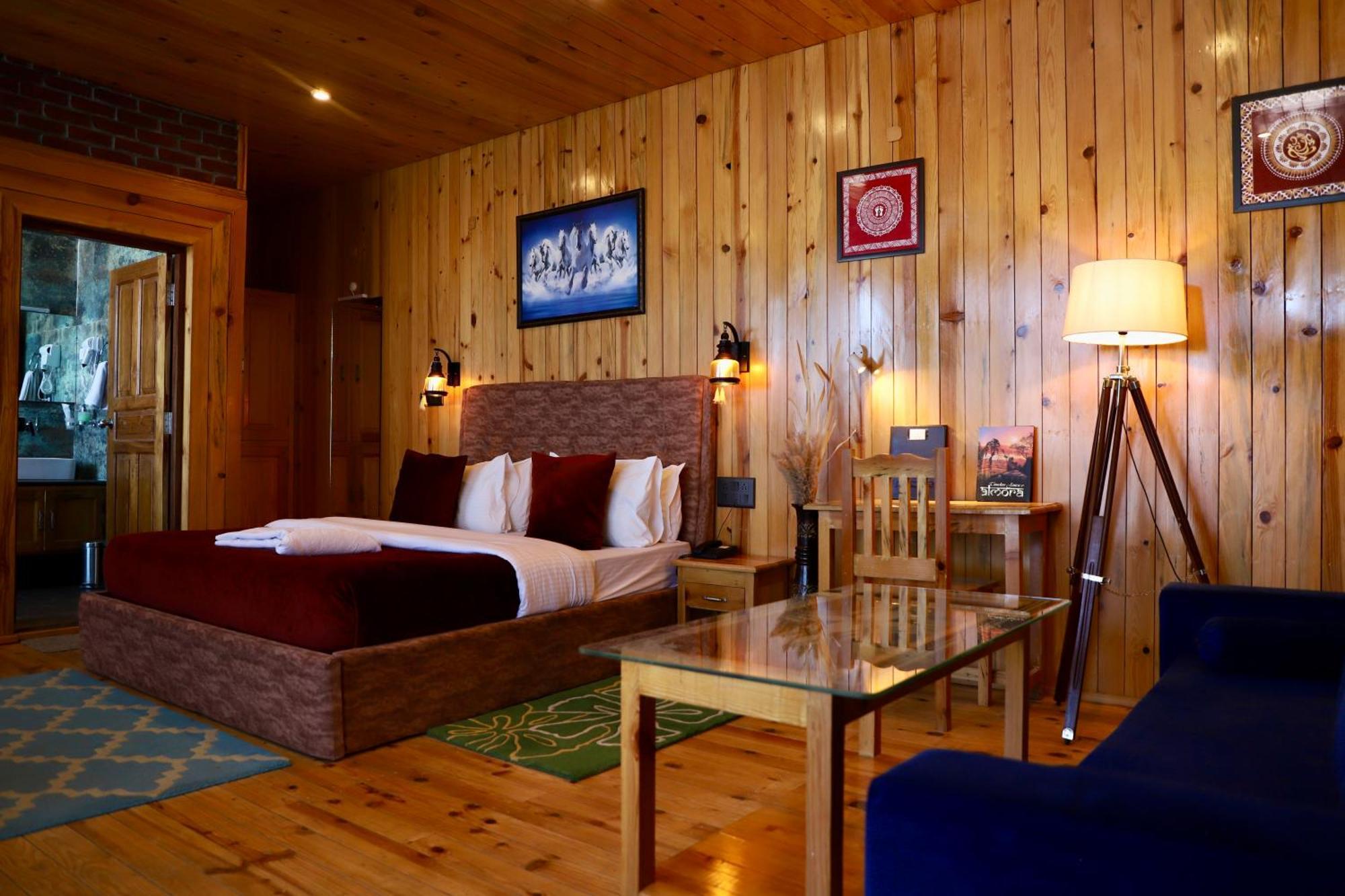 Kasar Himalaya Holiday Resort, Binsar Rd Алмора Екстер'єр фото