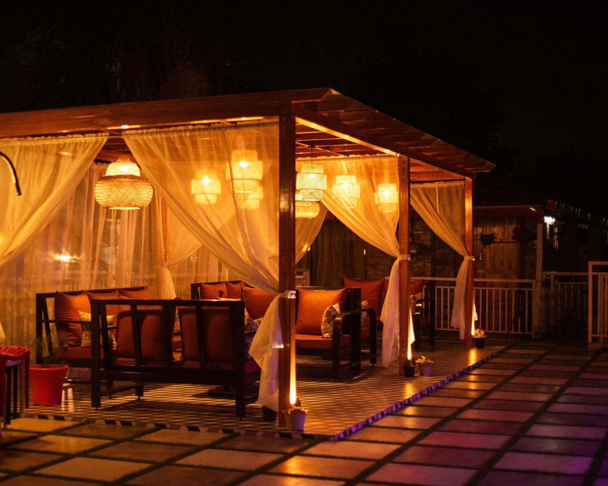 Kasar Himalaya Holiday Resort, Binsar Rd Алмора Екстер'єр фото